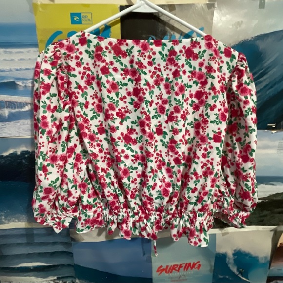 FL&L Petal Blouse - Picture 9 of 10